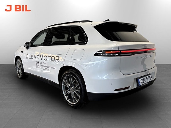 Leapmotor C10 2 of 5