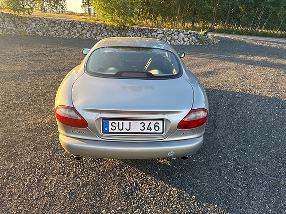Jaguar XK 20 of 26