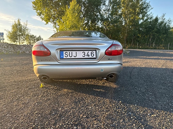Jaguar XK 21 of 26