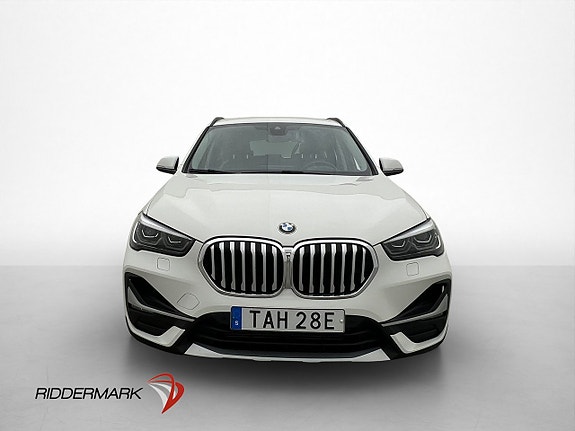 BMW X1 2 of 5