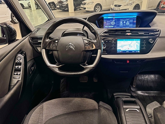 Citroen Grand C4 Picasso 2 of 5