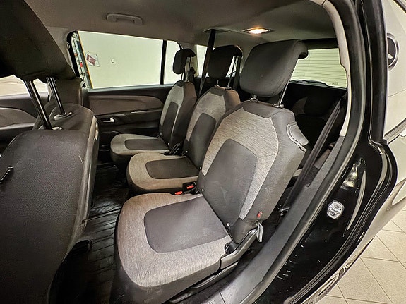 Citroen Grand C4 Picasso 5 of 5