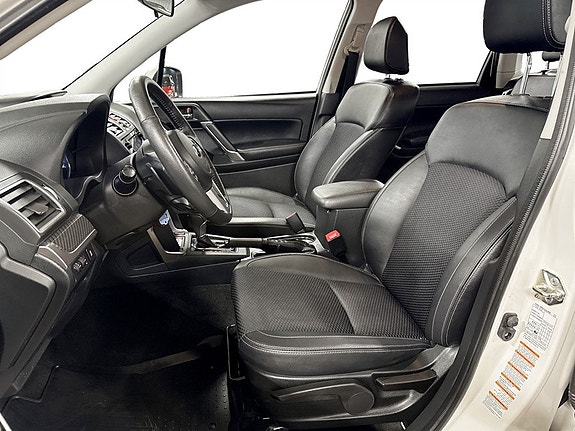 Subaru Forester 4 of 5