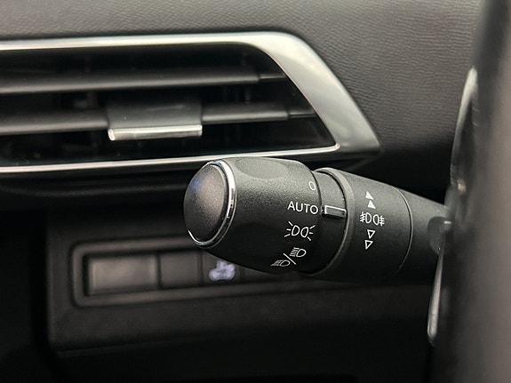 Peugeot 3008 29 of 30