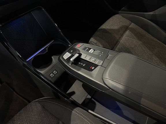 BMW 225e 9 of 16