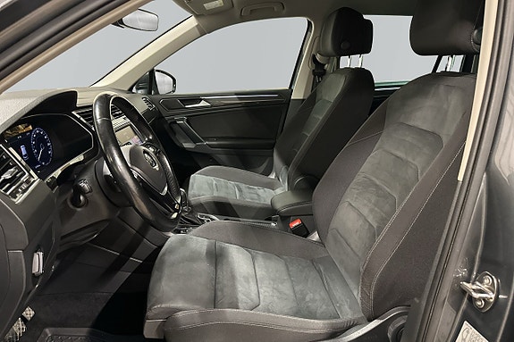 Volkswagen Tiguan 5 of 5