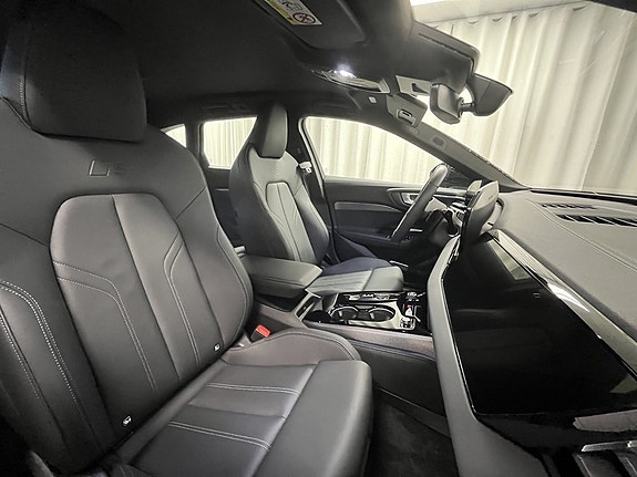 Audi A5 6 of 11