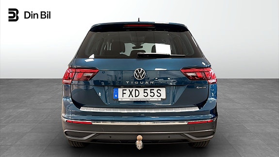 Volkswagen Tiguan 5 of 12