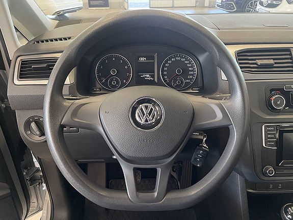 Volkswagen Caddy 15 of 18