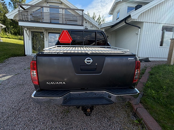 Nissan Navara 4 of 7