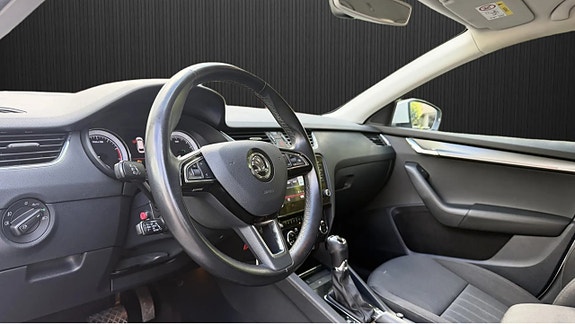 Skoda Octavia 5 of 5