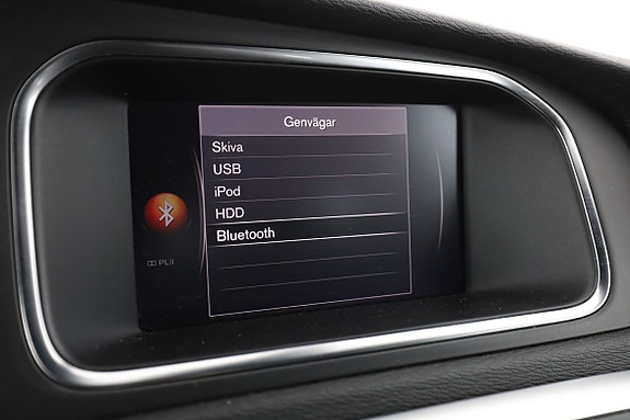 Volvo V40 22 of 30