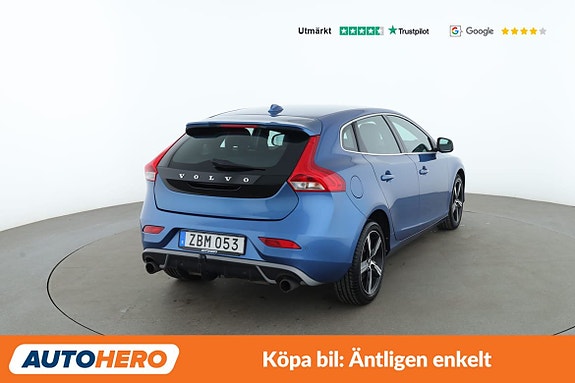 Volvo V40 6 of 30