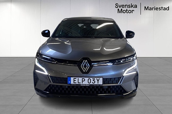 Renault Megane E-Tech 2 of 5