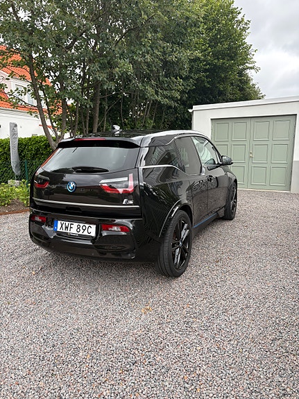 BMW 120 3 of 5