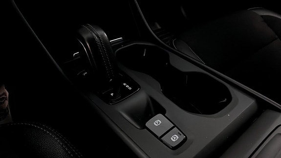 Volvo XC40 20 of 23