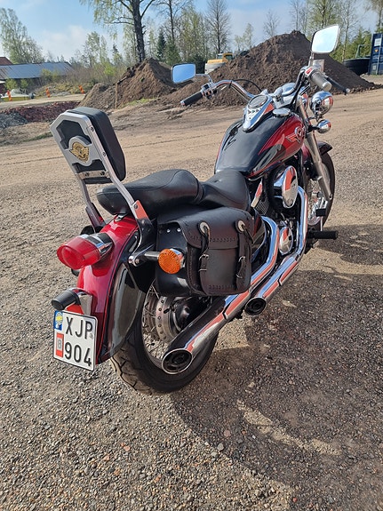 Kawasaki Vulcan 800 4 of 4