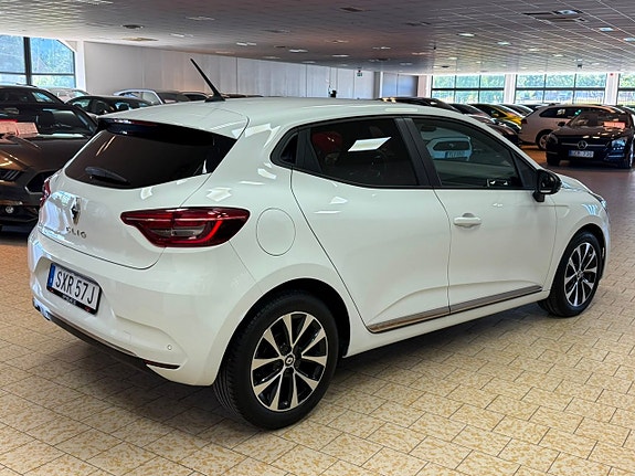 Renault Clio 7 of 24