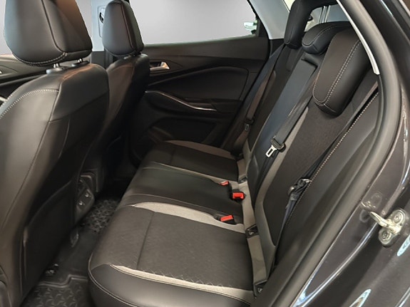 Opel Grandland X 9 of 15