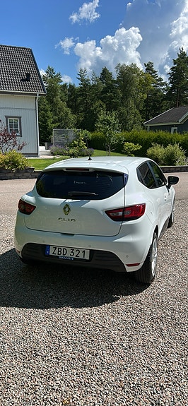 Renault Clio 3 of 7