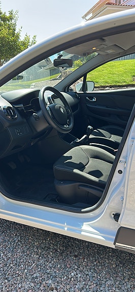 Renault Clio 4 of 7