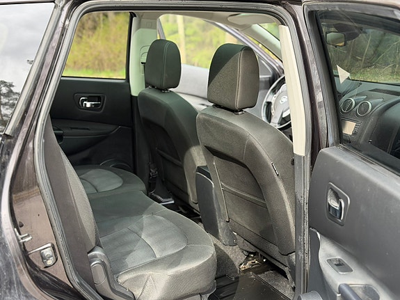 Nissan Qashqai+2 10 of 14