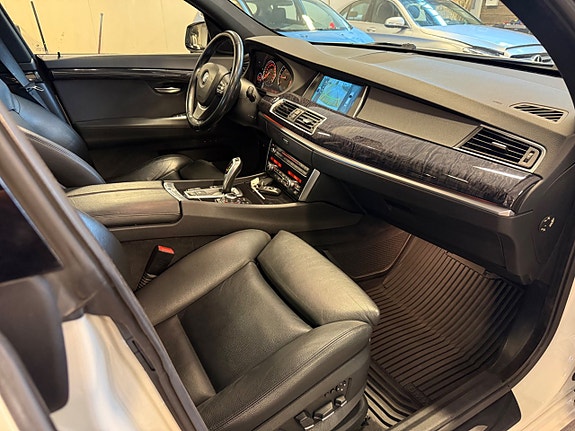 BMW 530d 9 of 20