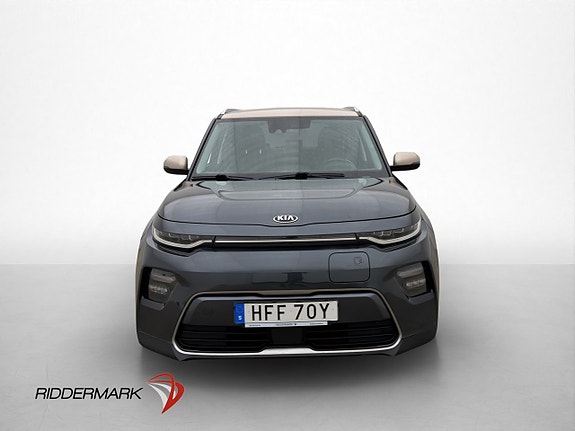 Kia e-Soul 2 of 5