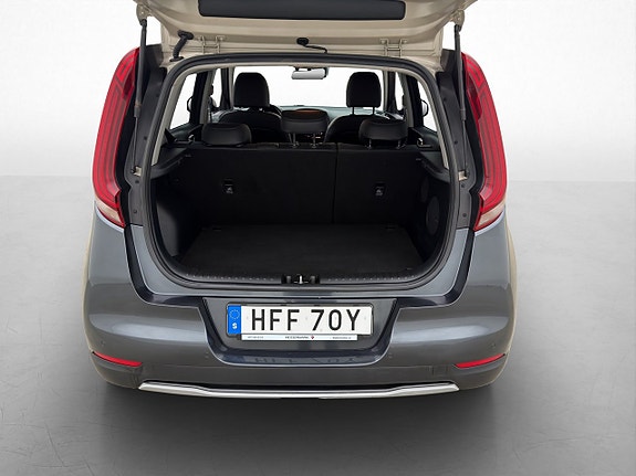 Kia e-Soul 8 of 29