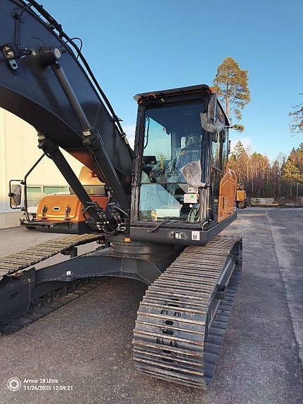 Hyundai HX 220 AL 7 of 13