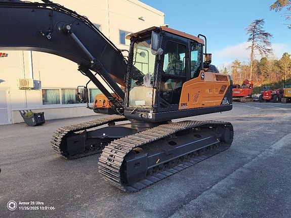 Hyundai HX 220 AL 8 of 13