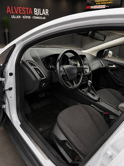 Ford Focus 14 of 16