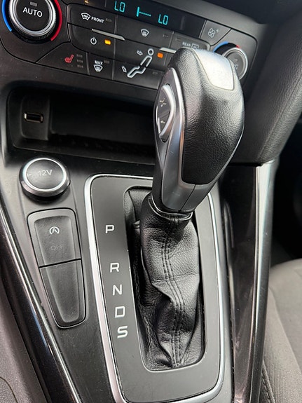 Ford Focus 9 of 16