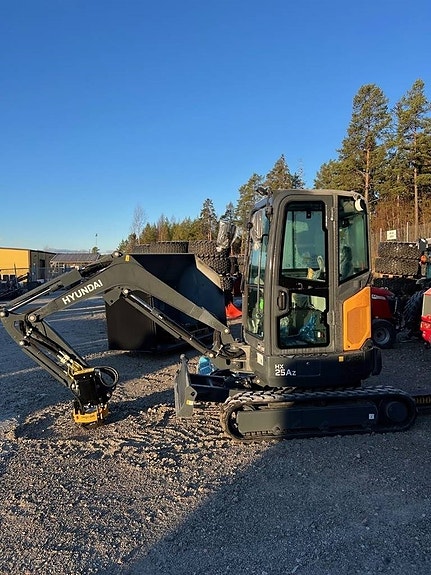 Hyundai HX 25 AZ Engcon Rototilt + Skopkit 2 of 8