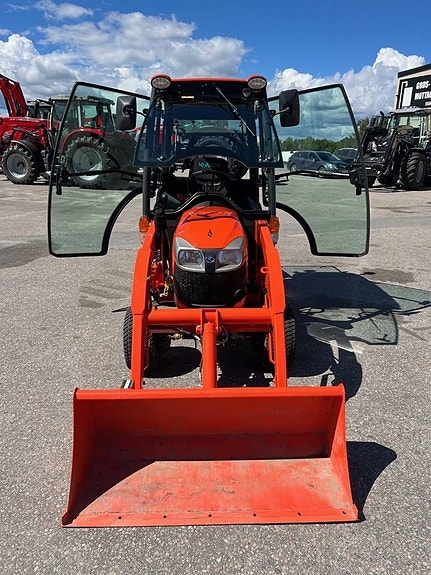 Kubota BX 231 4WD OBS 45 Timmar Nyskick 2 of 23