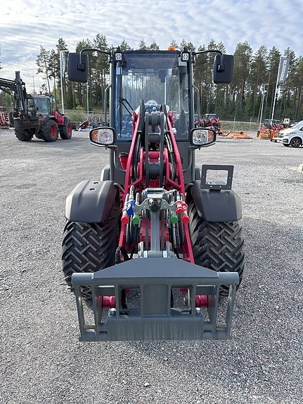 Weidemann 1390 7 of 8