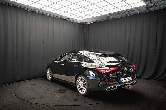Mercedes-Benz CLA250 e 9 of 24