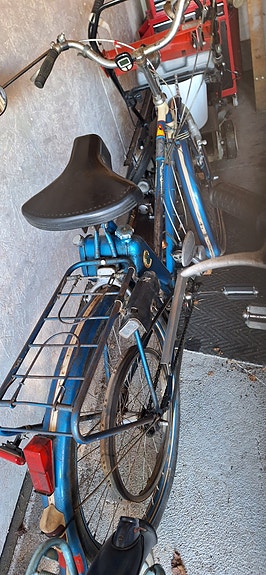 Husqvarna 4 of 6