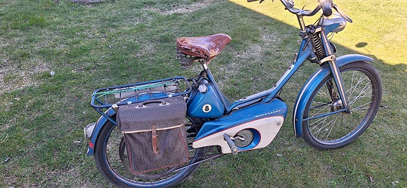 Husqvarna 3 of 6