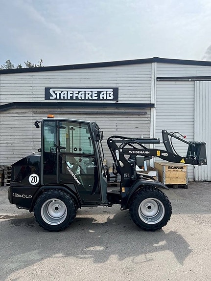 Weidemann 1260LP Black Edition 8 of 13