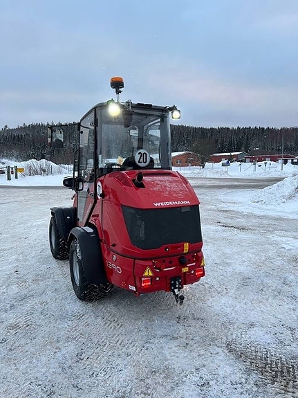 Weidemann 1390 8 of 12