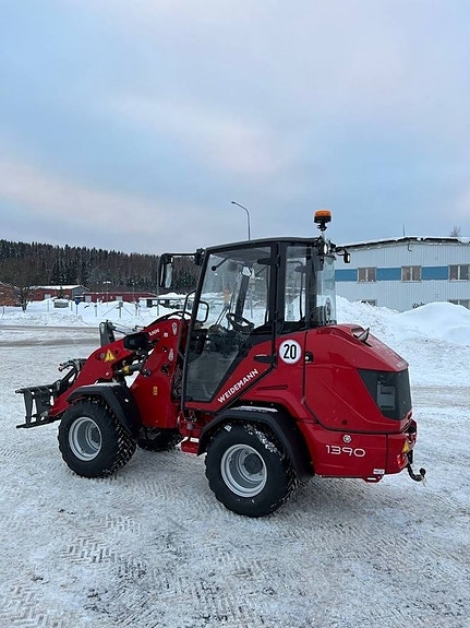 Weidemann 1390 7 of 12