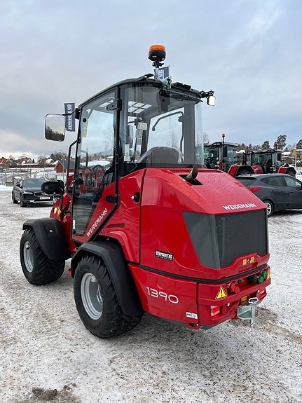 Weidemann 1390 1390 3 of 5