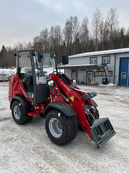 Weidemann 1390 1390 6 of 14