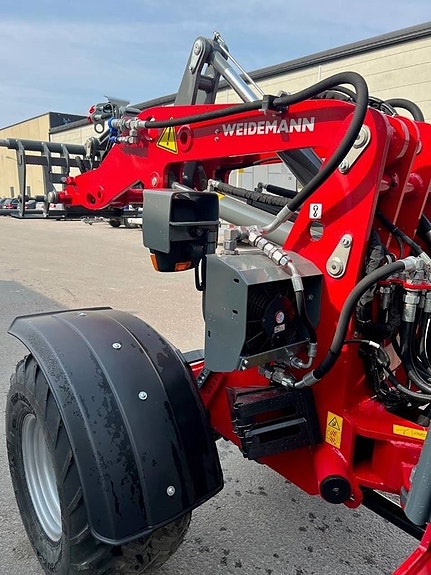 Weidemann 2080 5 of 5