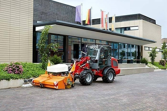 Weidemann 2080 8 of 8