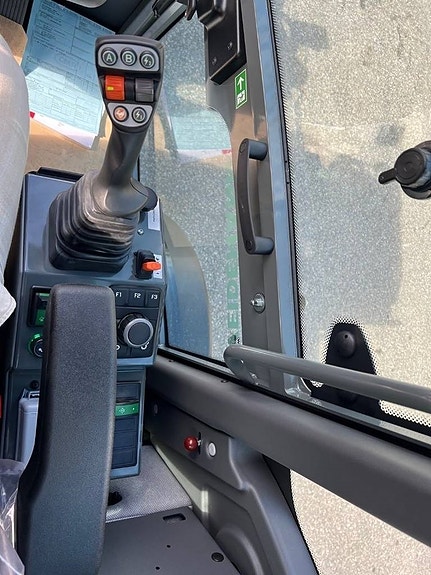 Weidemann 4080 Winter Edition 16 of 17