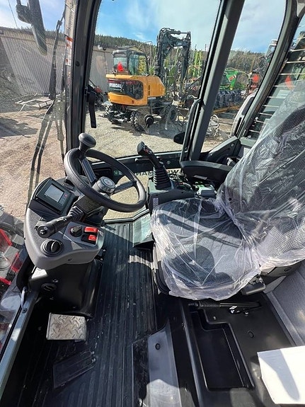Weidemann 5080 16 of 16