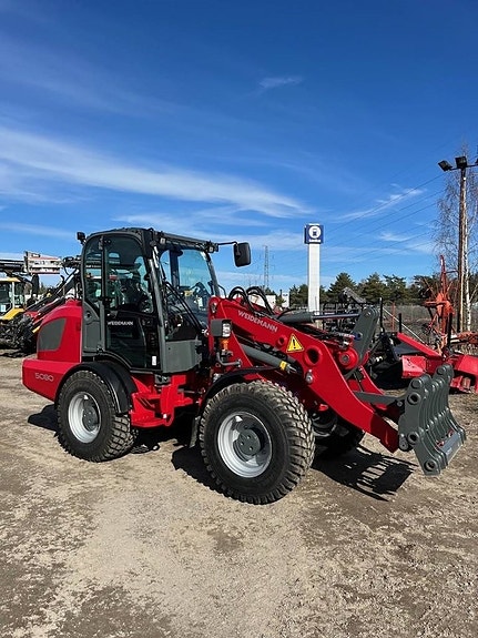 Weidemann 5080 3 of 5
