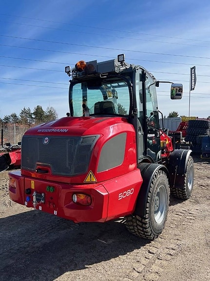Weidemann 5080 2 of 5